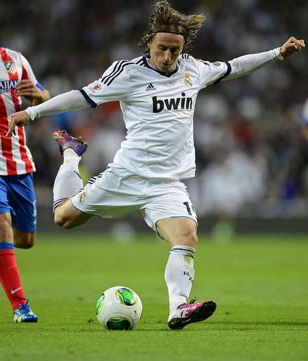 持续发力！萨林杰送长传 胡明轩助张昊上篮将分差拉开到20分以上