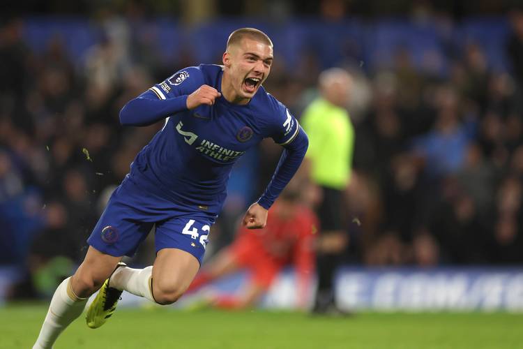 晚旗报：阿森纳旧将帕尔特伊即将加盟黄潜，将签约1+1年