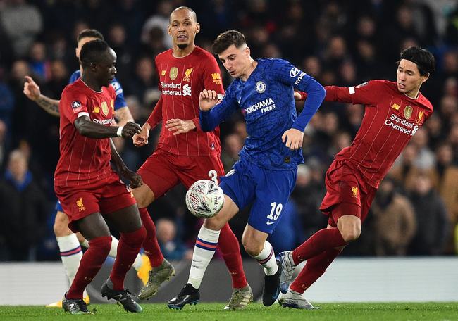 英媒：尽管库尼亚遭遇头部受伤，但曼联相信他能出战埃弗顿