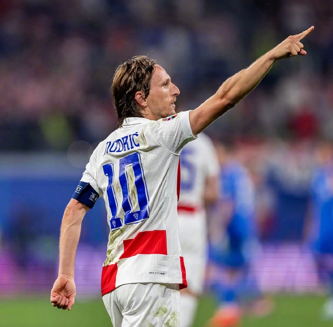 北青：足协杯决赛票房收益超700万，超级杯可能在南京举行