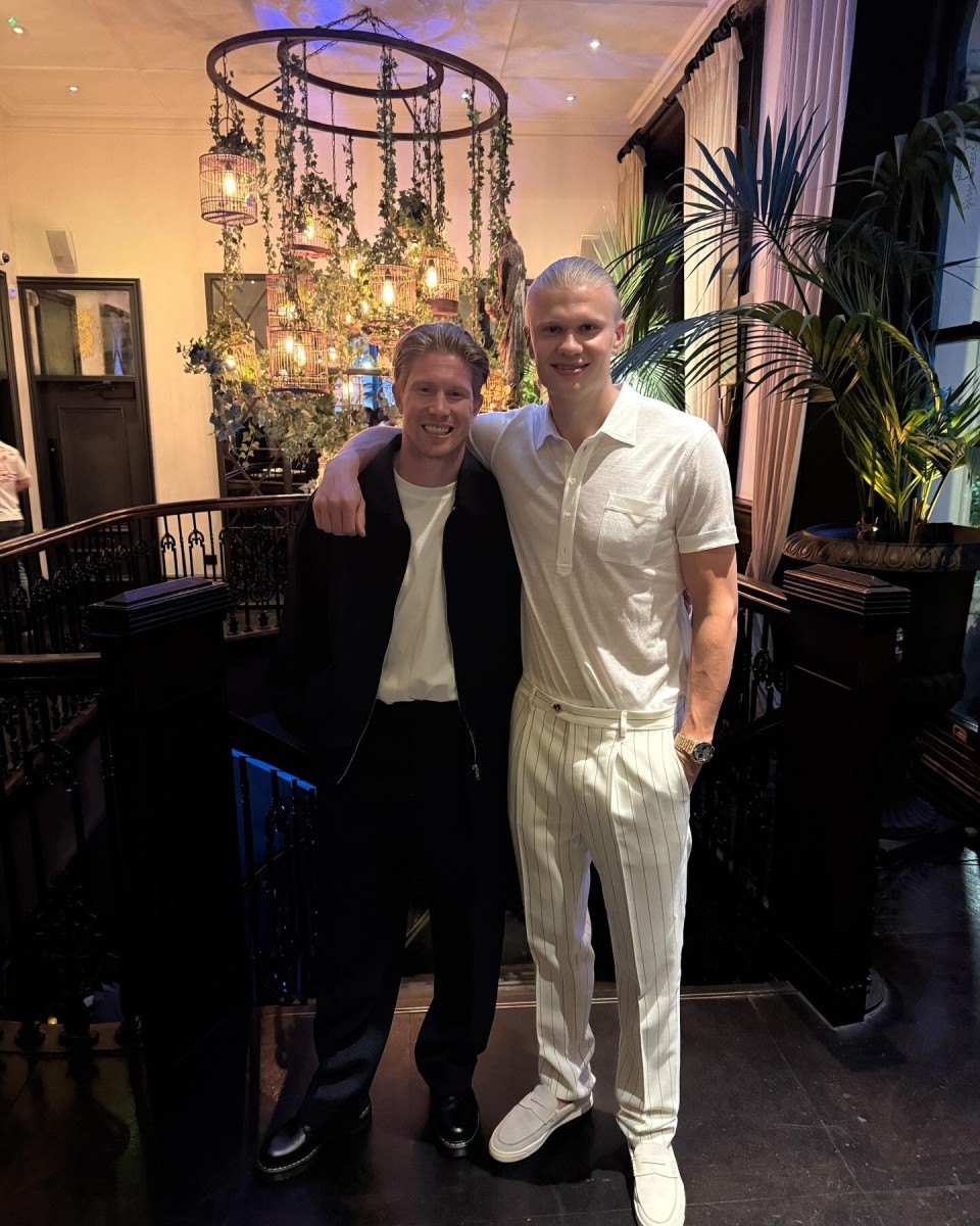 4场贡献3粒进球！官方：瓦尔迪当选意甲11月最佳球员