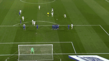 姆巴佩双响+库尔图瓦神扑！皇马客场群星闪耀，多名主力带伤出战